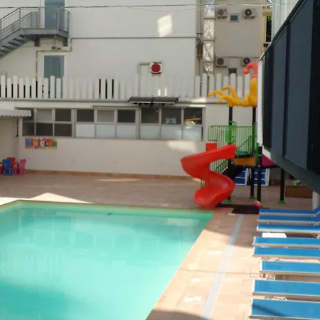 Otel 2000 3*